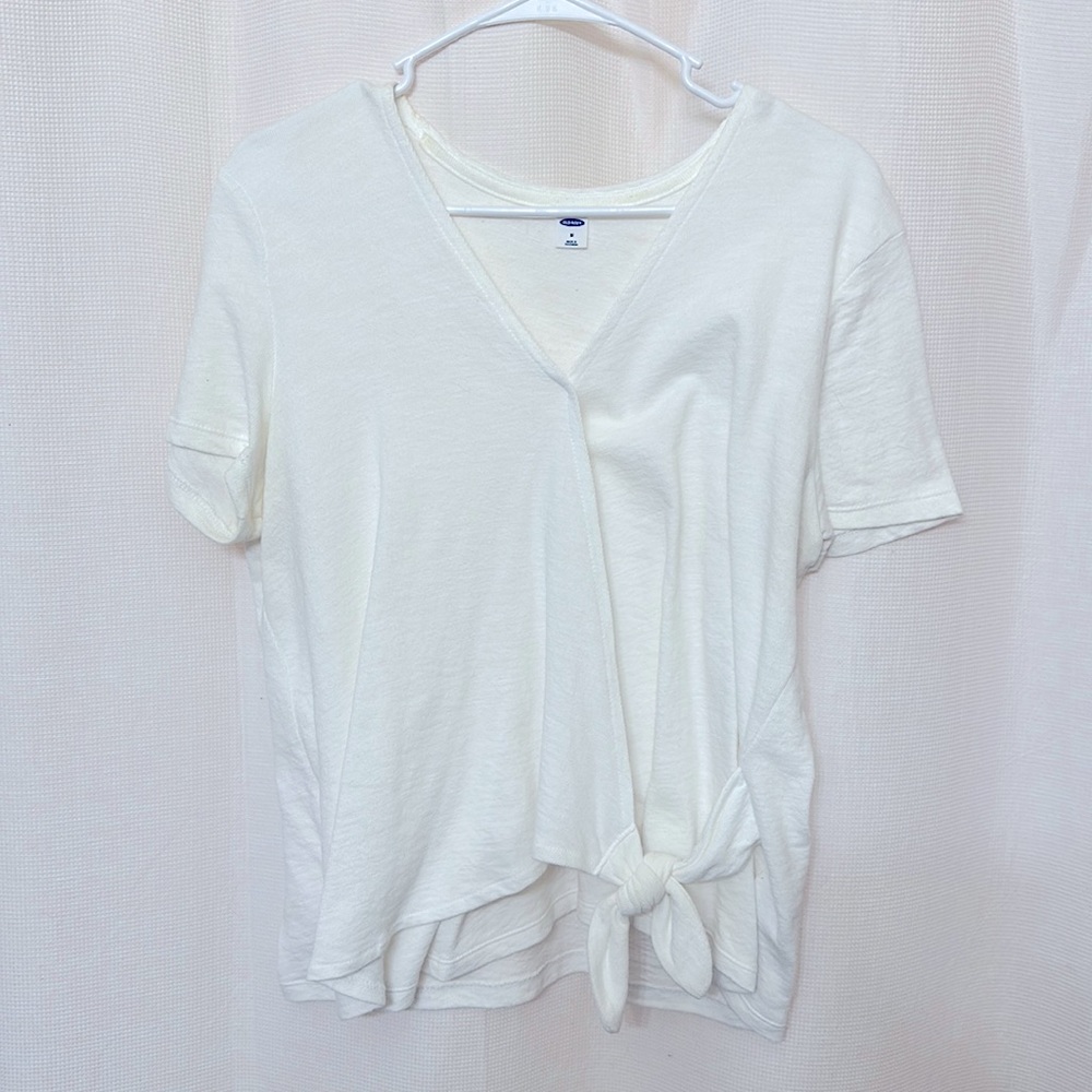White Old Navy Top